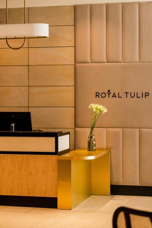 兹卓尤瓦沙滩酒店 科沃布热格 外观 照片 Royal Tulip Hotel