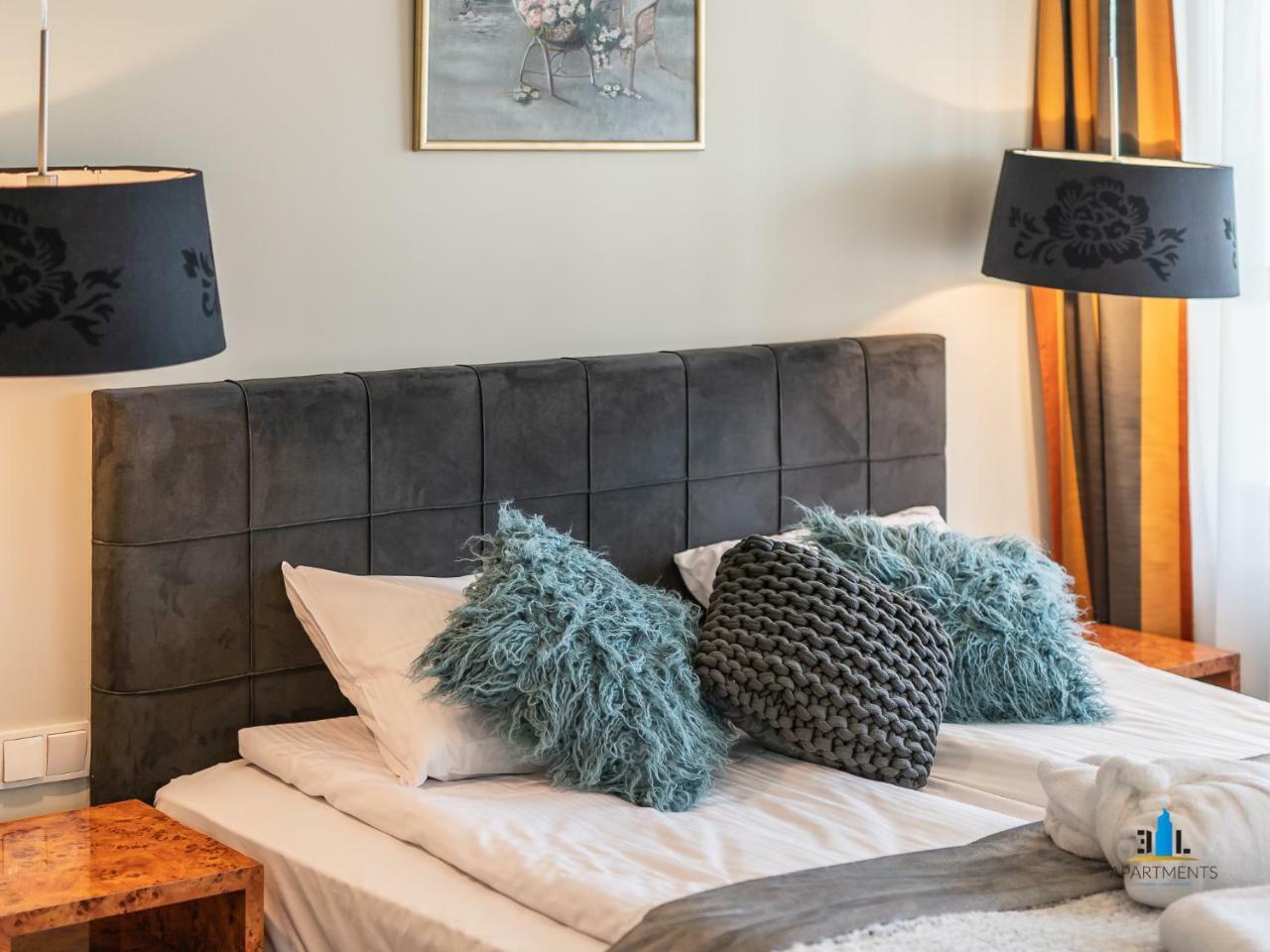 兹卓尤瓦沙滩酒店 科沃布热格 外观 照片 A bed with a headboard