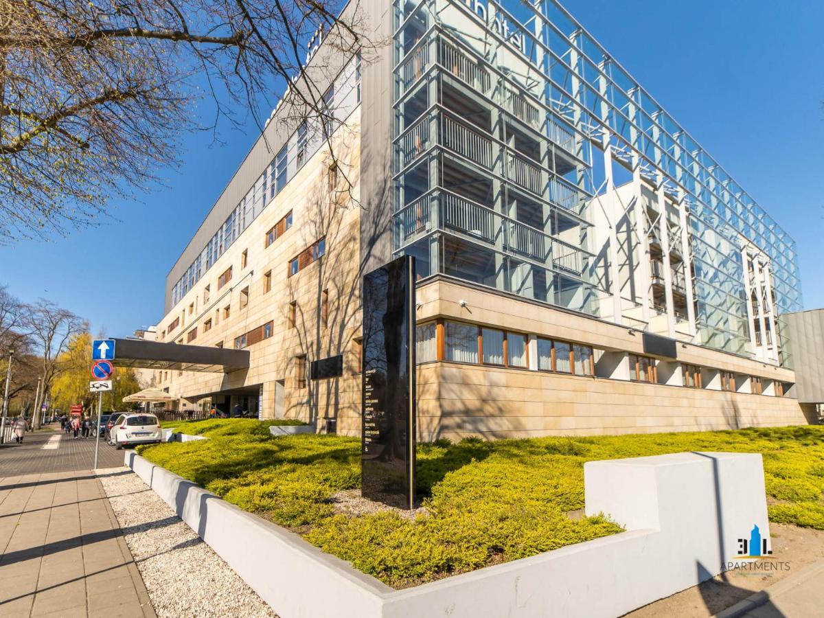 兹卓尤瓦沙滩酒店 科沃布热格 外观 照片 The University Hospital of Freiburg